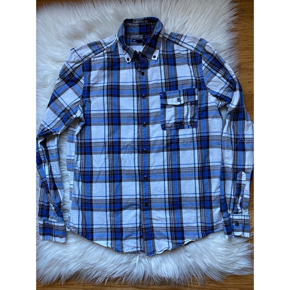 GAP plaid button down shirt
